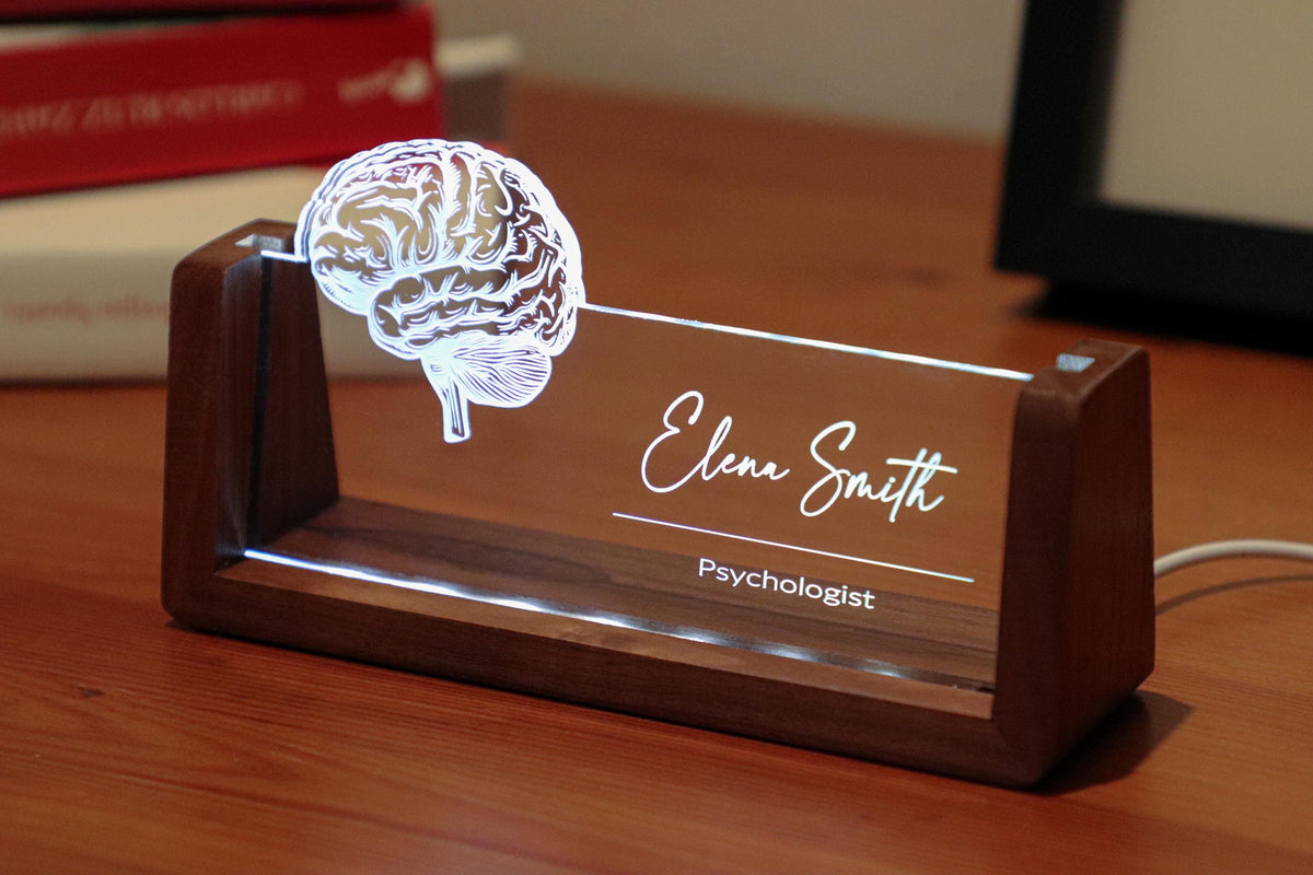 LED desk nameplate featuring a detailed brain anatomy design, illuminated in a white tone, perfect as a unique and thoughtful gift for psychologists, neurologists, or medical professionals specializing in brain health.