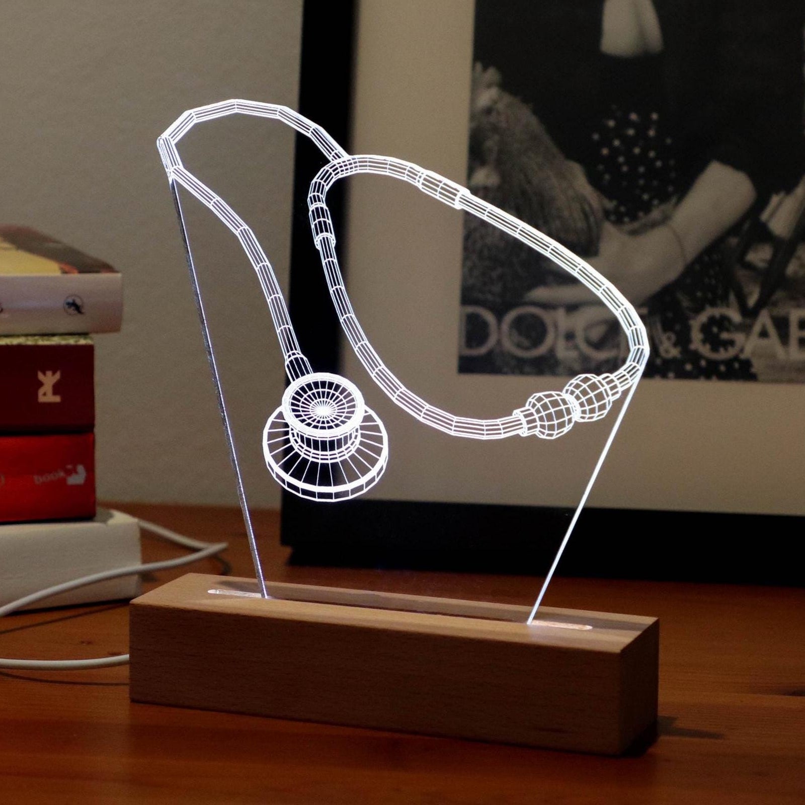 3D illusion lamp with a glowing stomach anatomy design in a white tone, perfect as a personalized gift for gastroenterologists or medical professionals specializing in digestive health