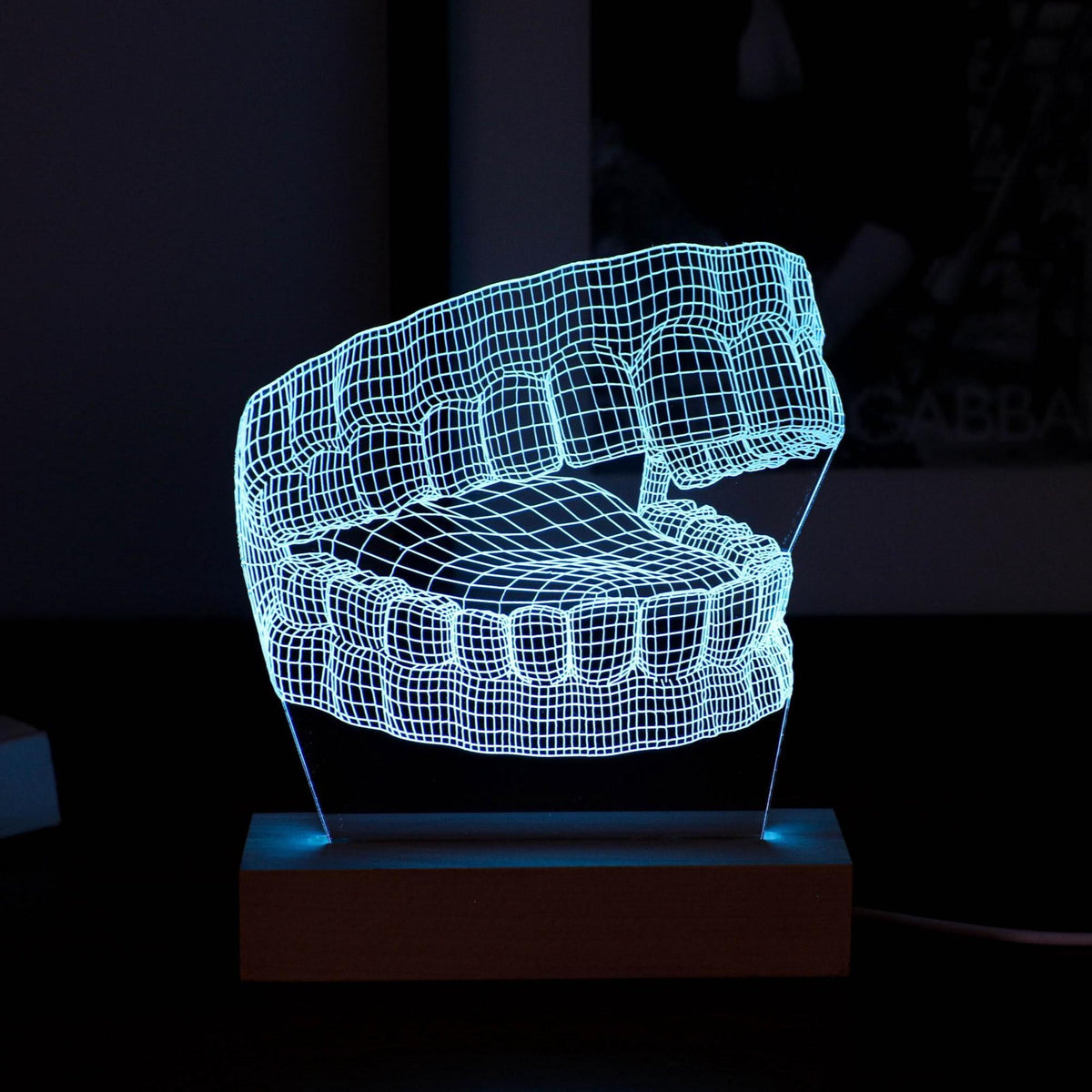 3D illusion lamp featuring a detailed human jaw anatomy design, illuminated in a blue tone, perfect as a unique and thoughtful gift for dentists, orthodontists, or medical professionals specializing in oral health.